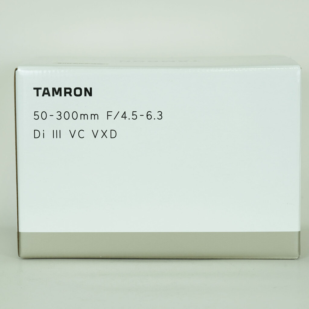 TAMRON 50-300mm F/4.5-6.3 Di III VC VXD (Model A069) [ソニーE用]