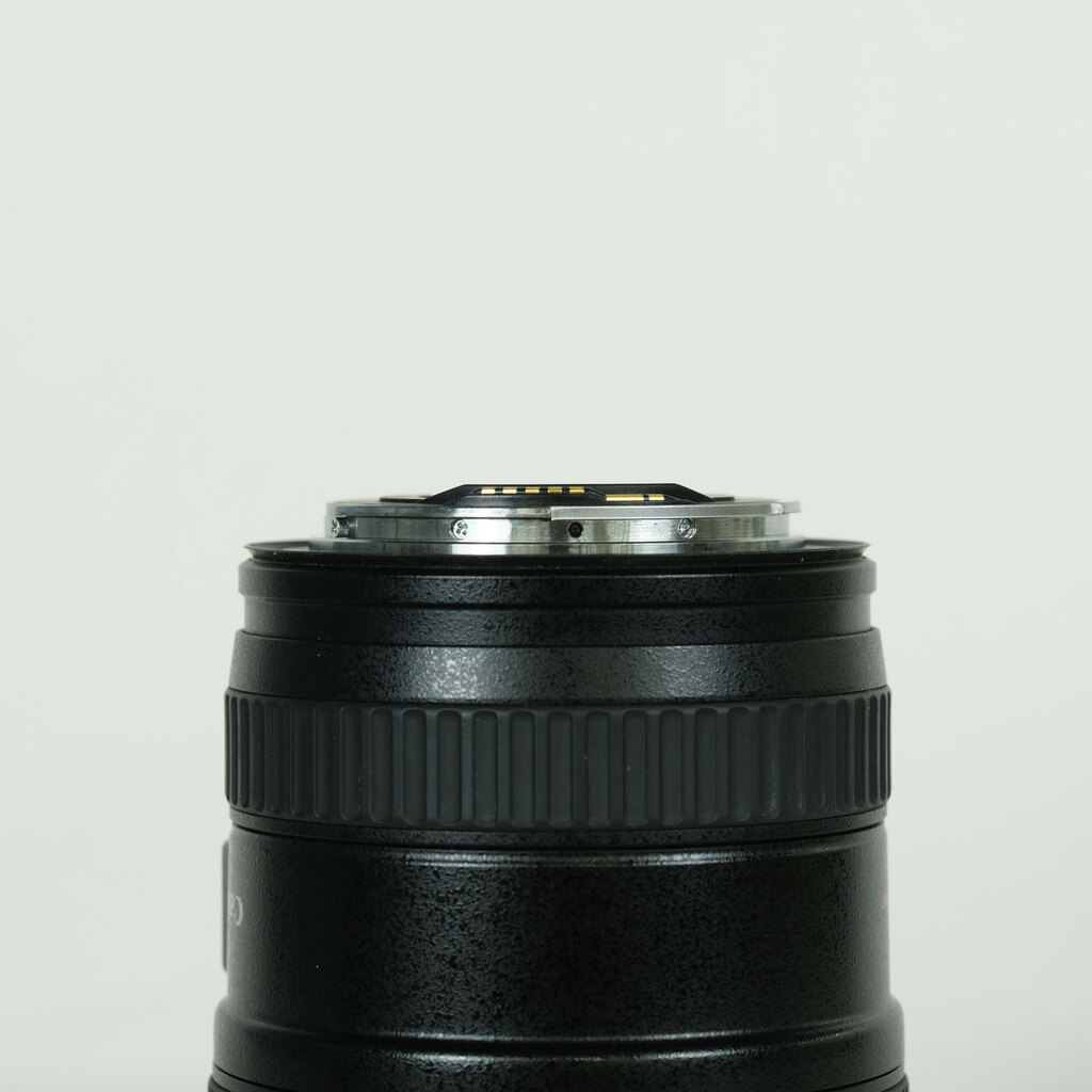 Canon EF17-40mm F4L USMの出品 | ONE SCENE（ワンシーン）