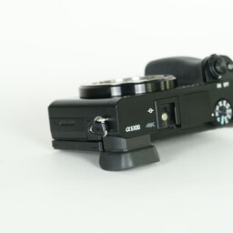 SONY α6100（ILCE-6100）