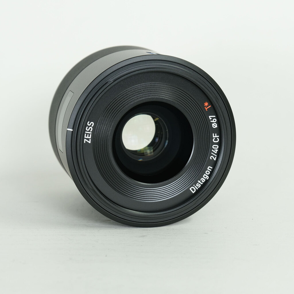 Carl Zeiss Batis 2/40 CF [ソニーE用]
