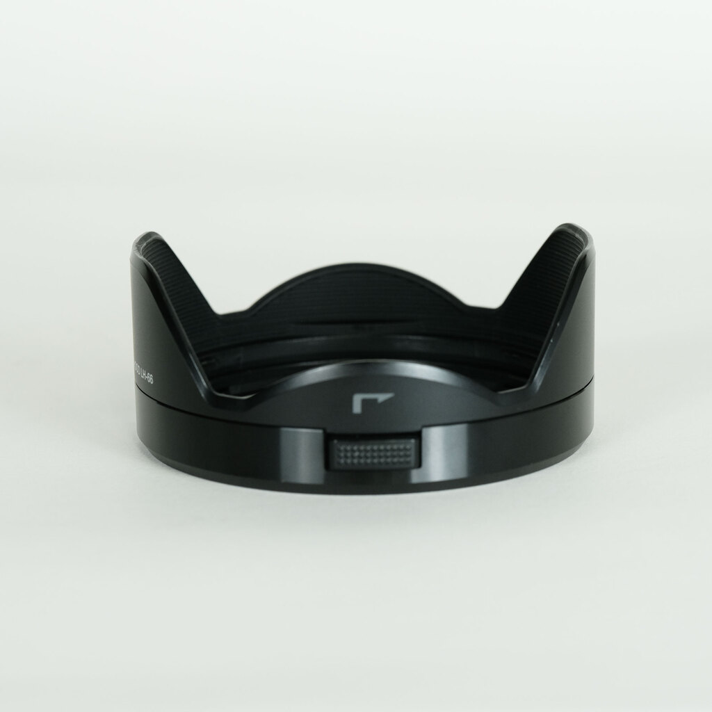 OLYMPUS M.ZUIKO DIGITAL ED 12-40mm F2.8 PRO