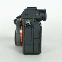 SONY α7 III（ILCE-7M3）