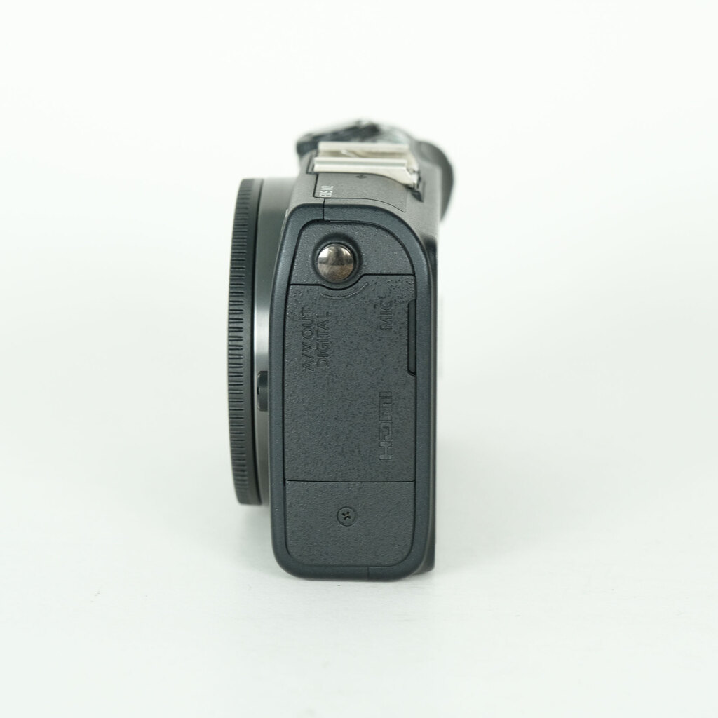 Canon EOS M2 ボディ ブラック