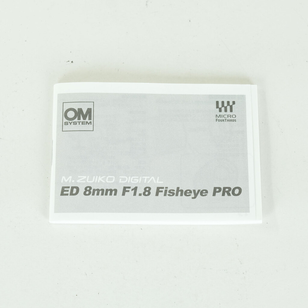 OLYMPUS M.ZUIKO DIGITAL ED 8mm F1.8 Fisheye PRO