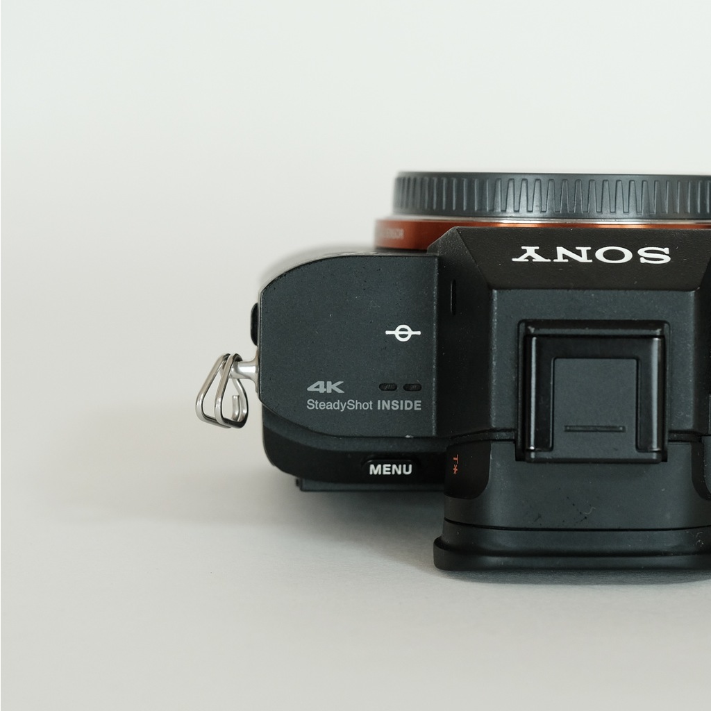 SONY α7S II（ILCE-7SM2）の出品 | ONE SCENE（ワンシーン）