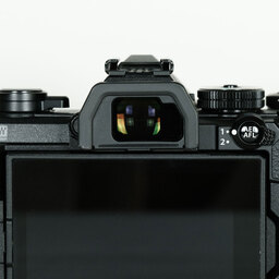 OLYMPUS OM-D E-M5 Mark III