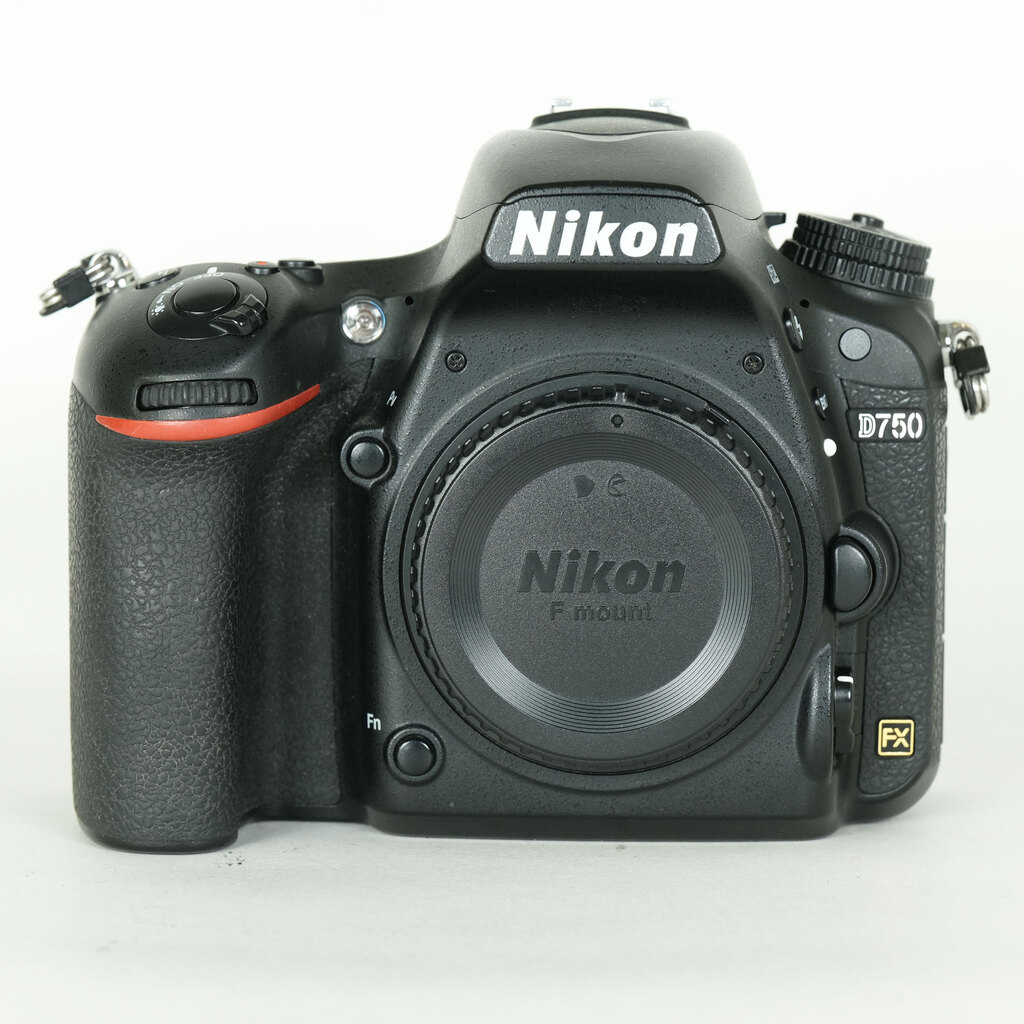 Nikon d750 デジタル一眼レフカメラ 中古 D750 ボディ 中古価格比較 - 価格.com