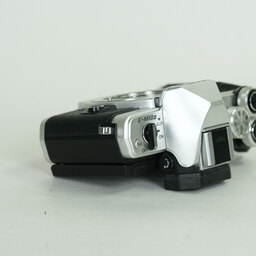 OLYMPUS OM-D E-M10 Mark II