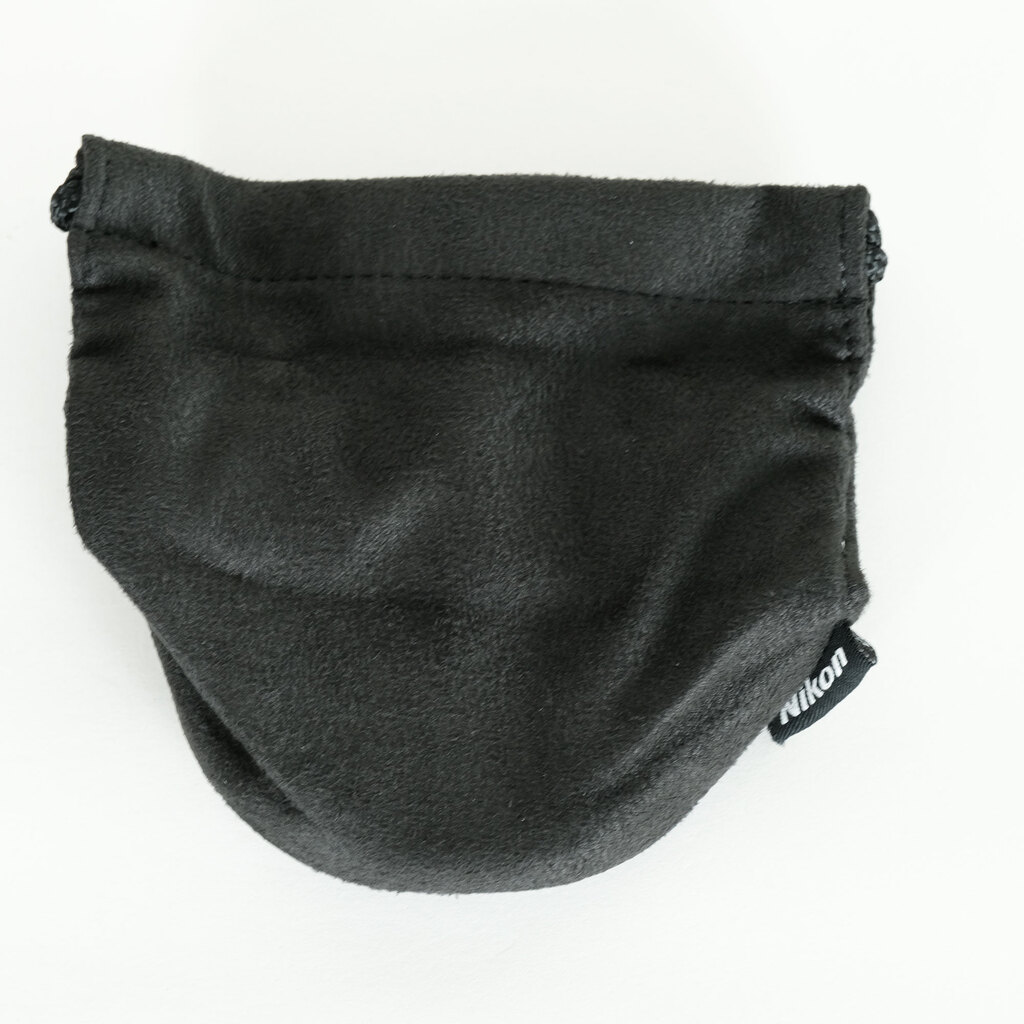 Nikon AF-S DX NIKKOR 35mm f/1.8G Nikon AF-S DX NIKKOR 35mm f/1.8G