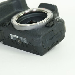 Canon EOS R10