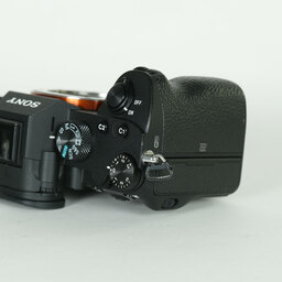 SONY α7 III（ILCE-7M3）