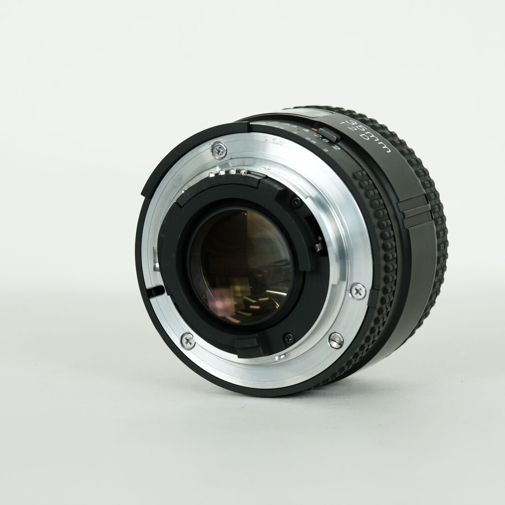 Nikon Ai AF Nikkor 35mm F2D