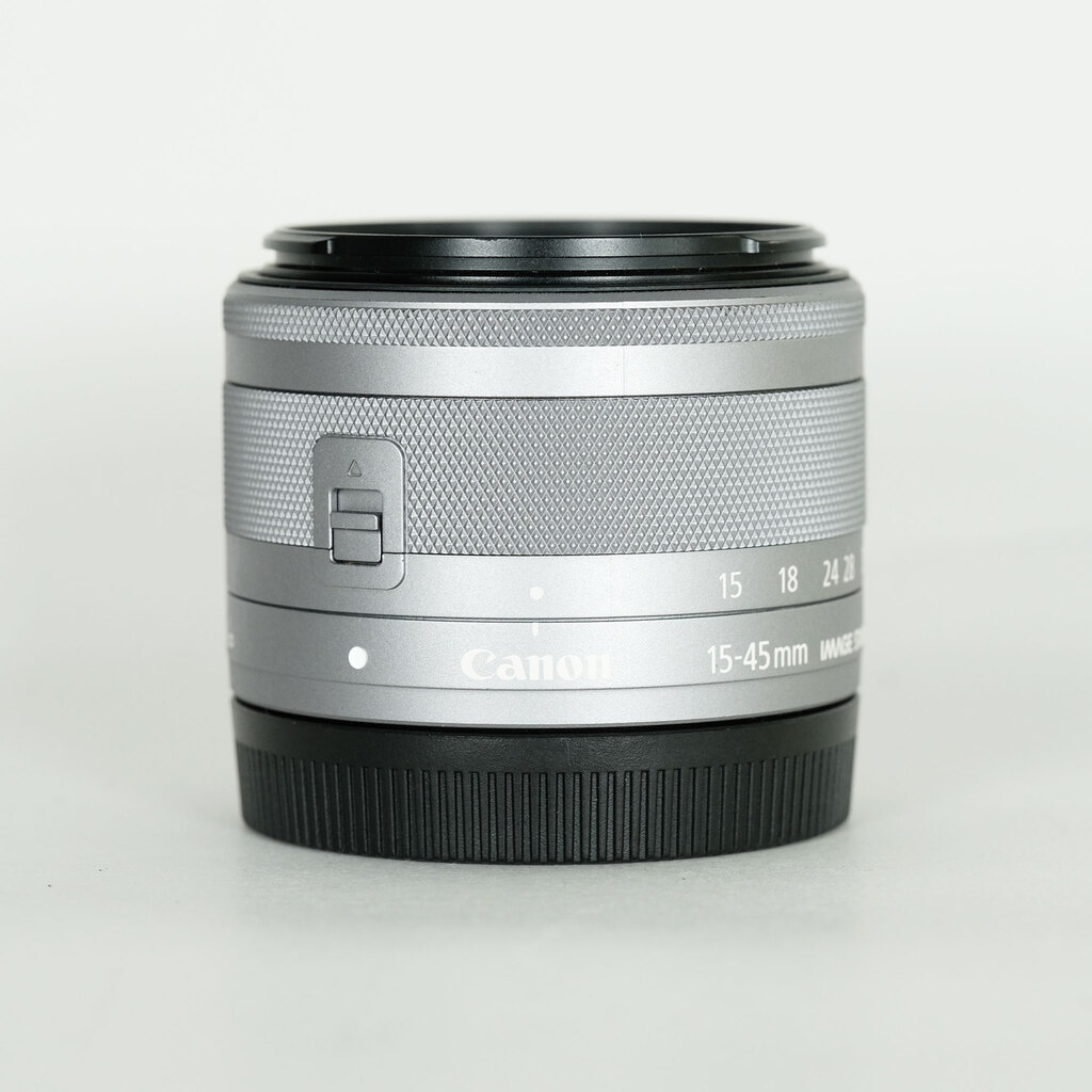 Canon EF-M15-45mm F3.5-6.3 IS STM