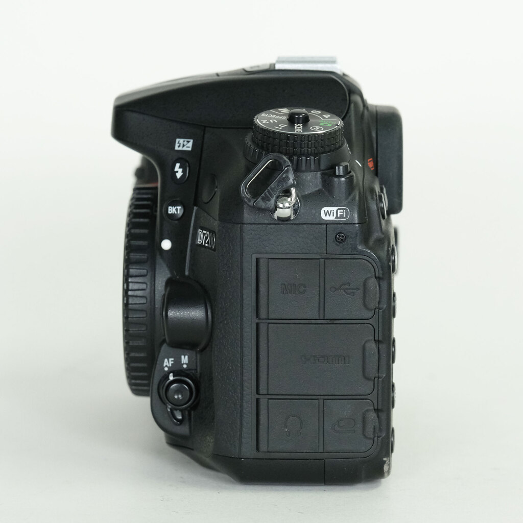 Nikon D7200