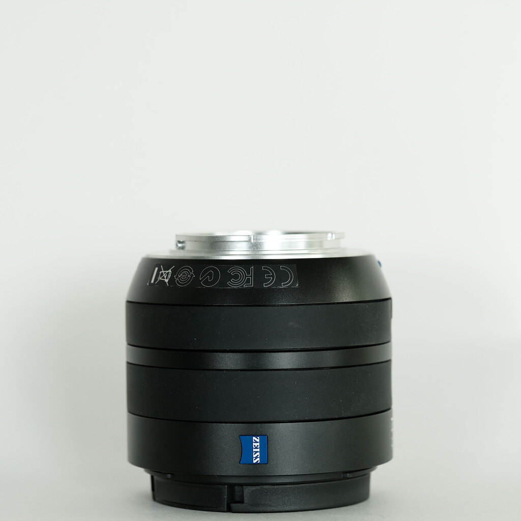 Carl Zeiss Touit 1.8/32 [フジフイルムX用]