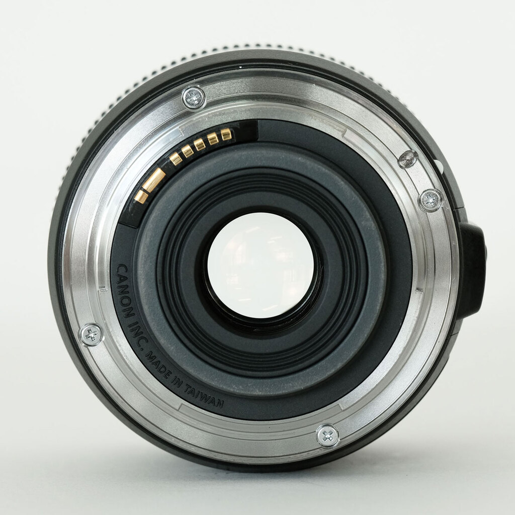 Canon EF-S60mm F2.8 マクロ USMの出品 | ONE SCENE（ワンシーン）