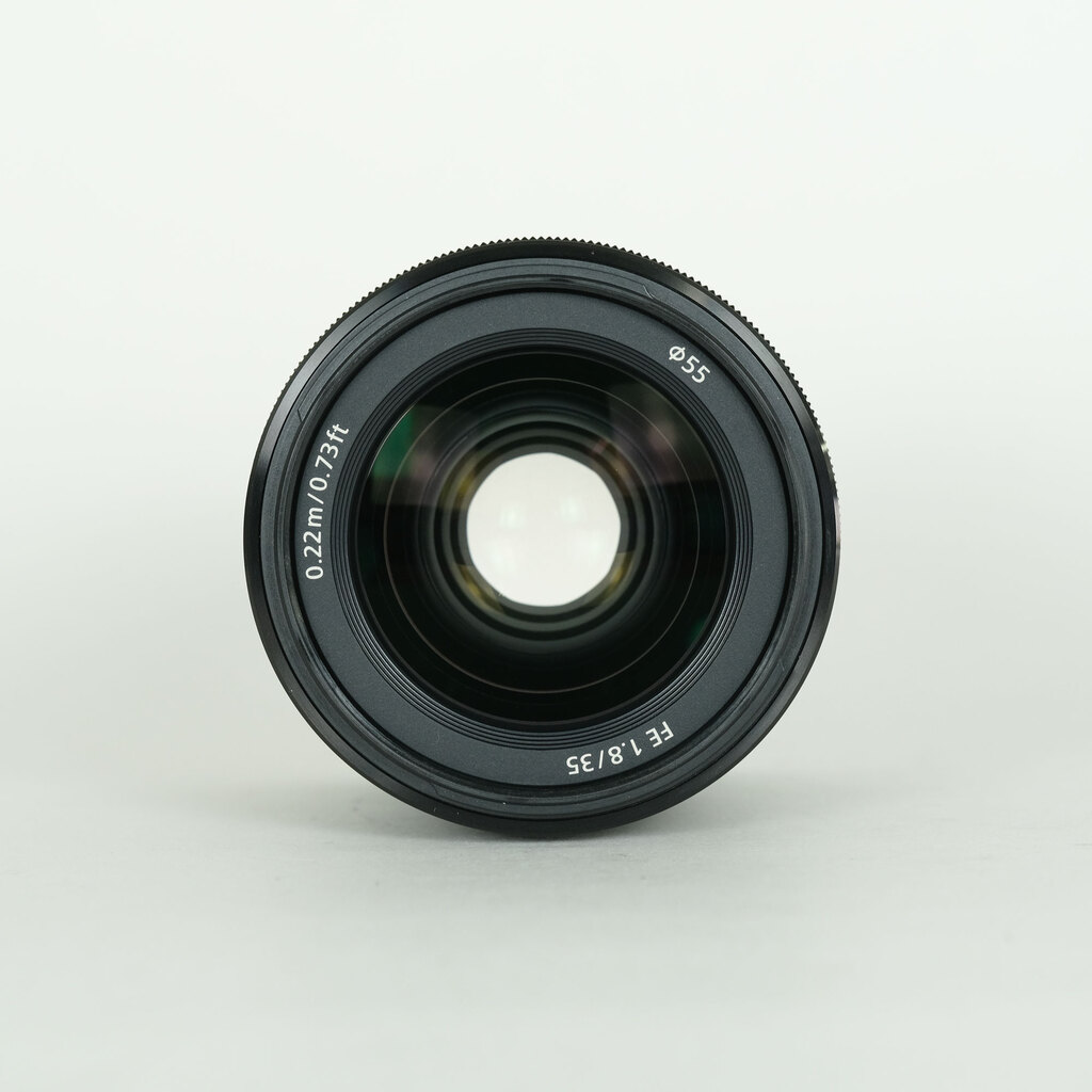SONY FE 35mm F1.8 SEL35F18F SONY FE 35mm F1.8 SEL35F18F
