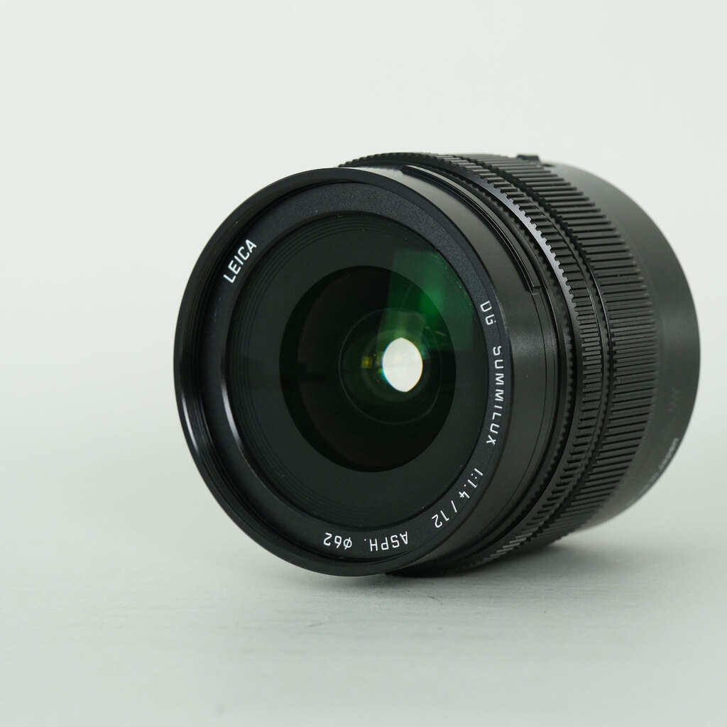 Panasonic LEICA DG SUMMILUX 12mm / F1.4 ASPH.の出品 | ONE SCENE