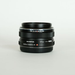 OLYMPUS M.ZUIKO DIGITAL 17mm F1.8