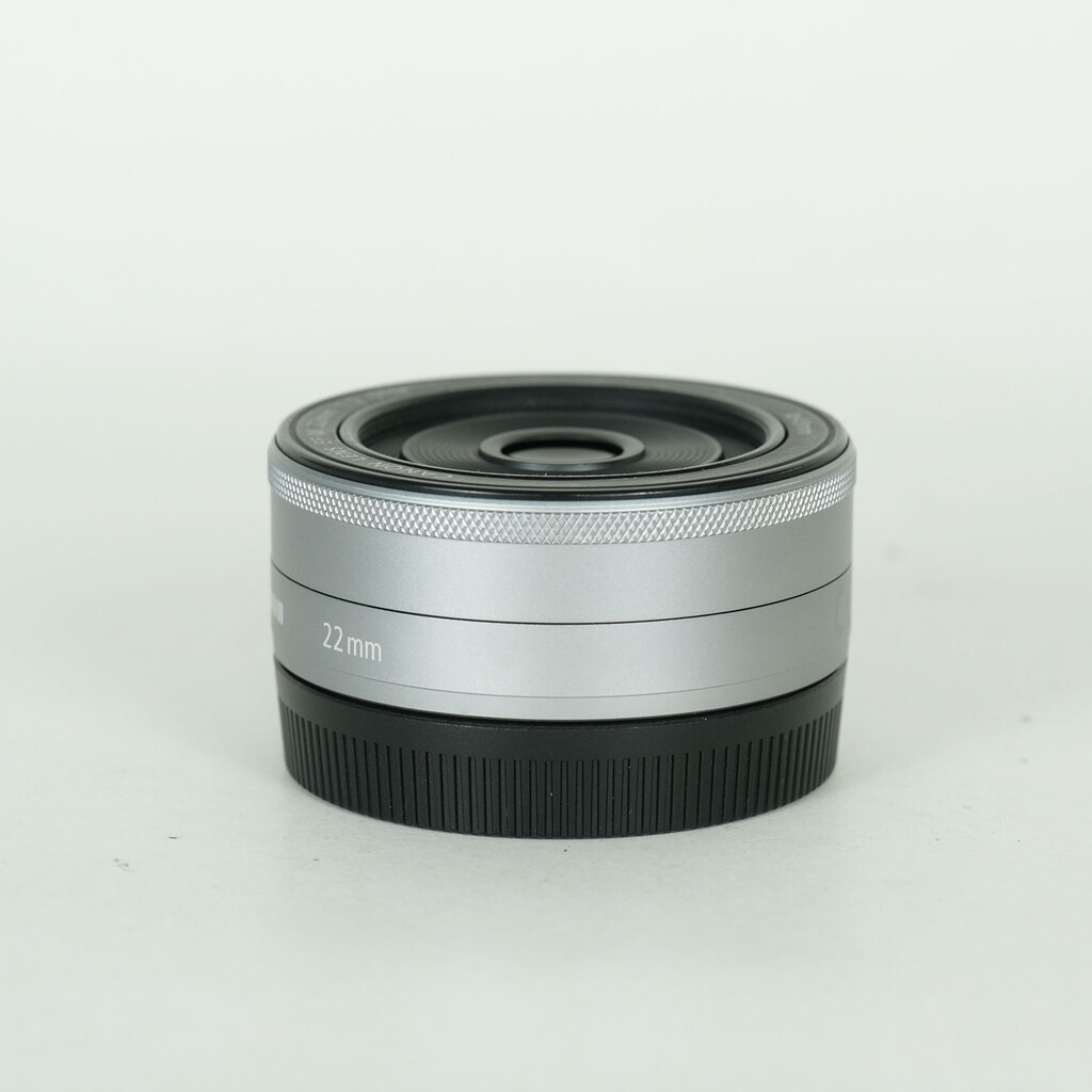 レンズ(単焦点) Canon EF-M22mm F2 STM Canon EF-M22mm F2 STMの出品 | ONE SCENE（ワンシーン）