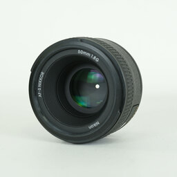 Nikon AF-S NIKKOR 50mm f/1.8G Nikon AF-S NIKKOR 50mm f/1.8G