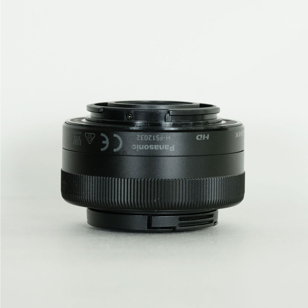 Panasonic LUMIX DC-G100V 標準ズームレンズ ＋ トライポッドグリップキット