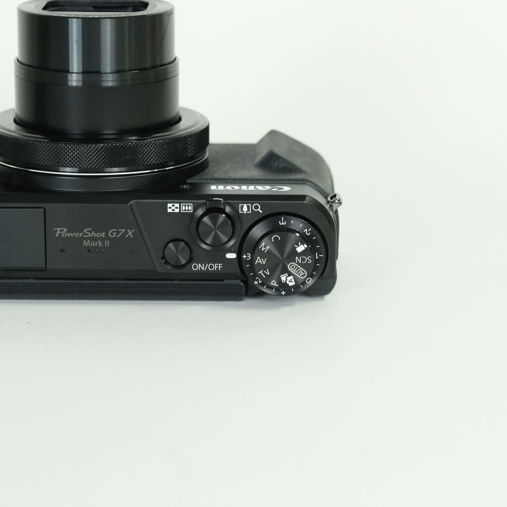 Canon PowerShot G7X Mark II