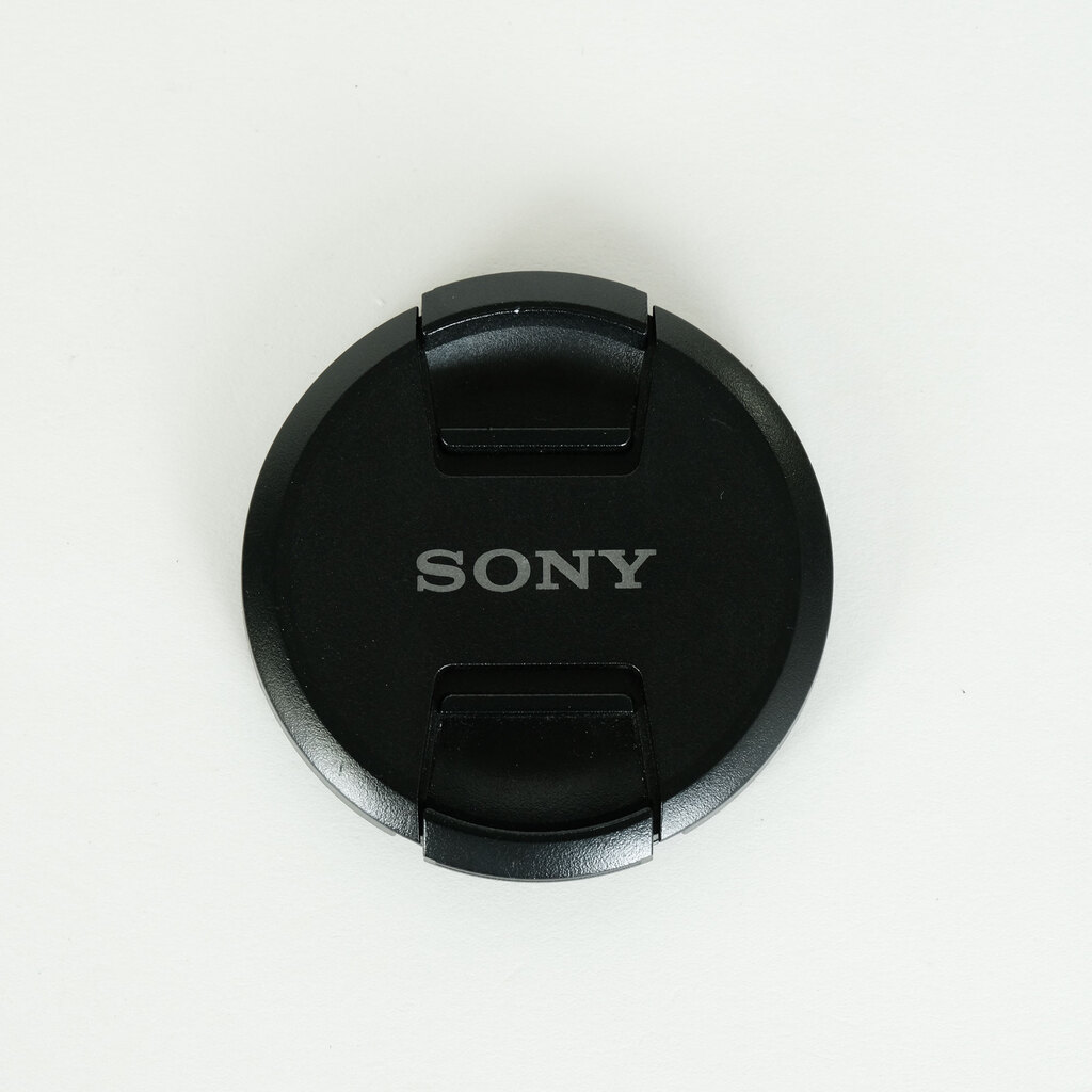 SONY E 10-18mm F4 OSS SEL1018