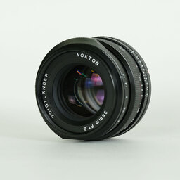 Voigtlander NOKTON 35mm F1.2 [フジフイルムX用]