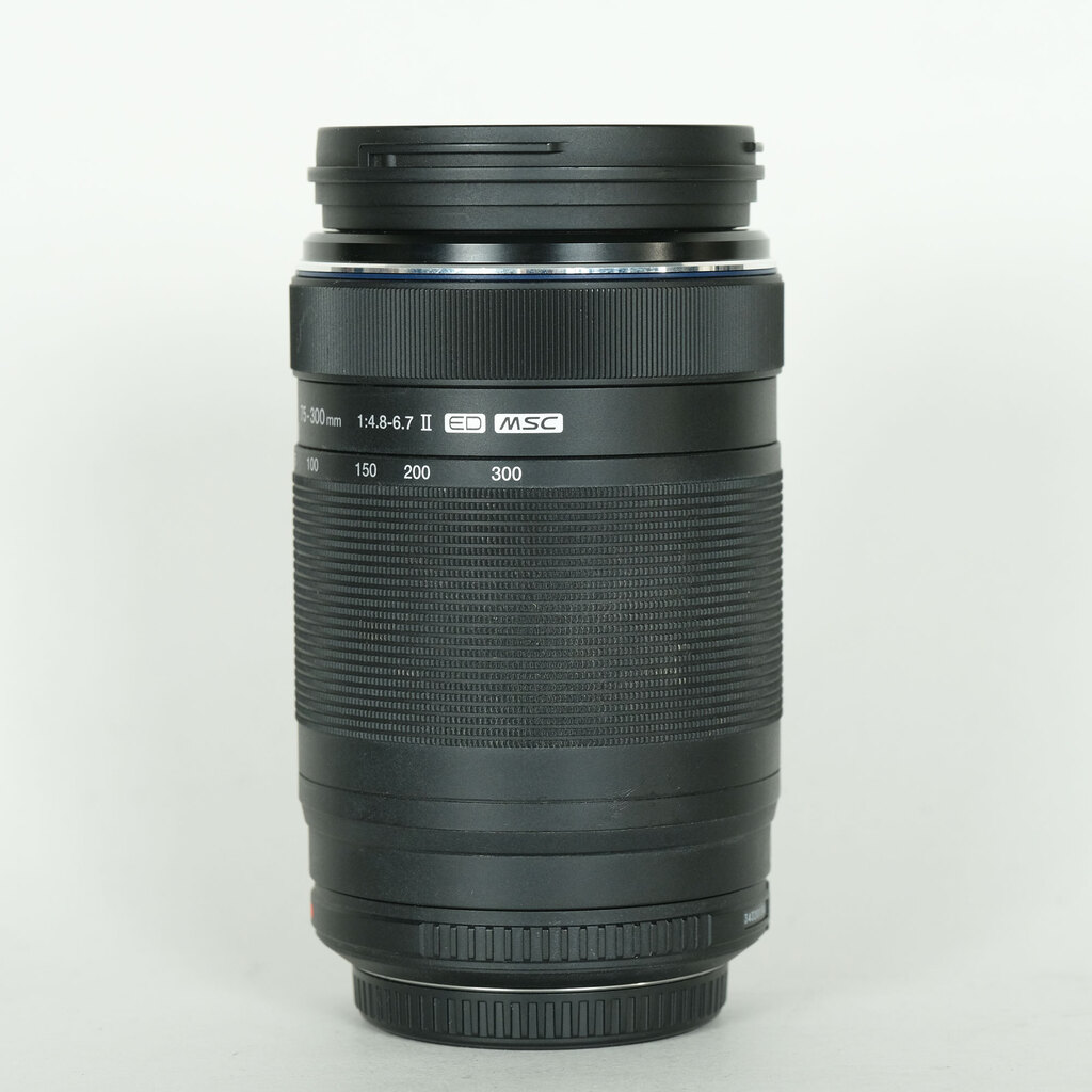 OLYMPUS M.ZUIKO DIGITAL ED 75-300mm F4.8-6.7 II
