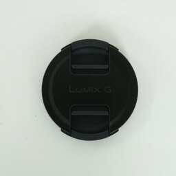 Panasonic LEICA DG SUMMILUX 12mm / F1.4 ASPH.