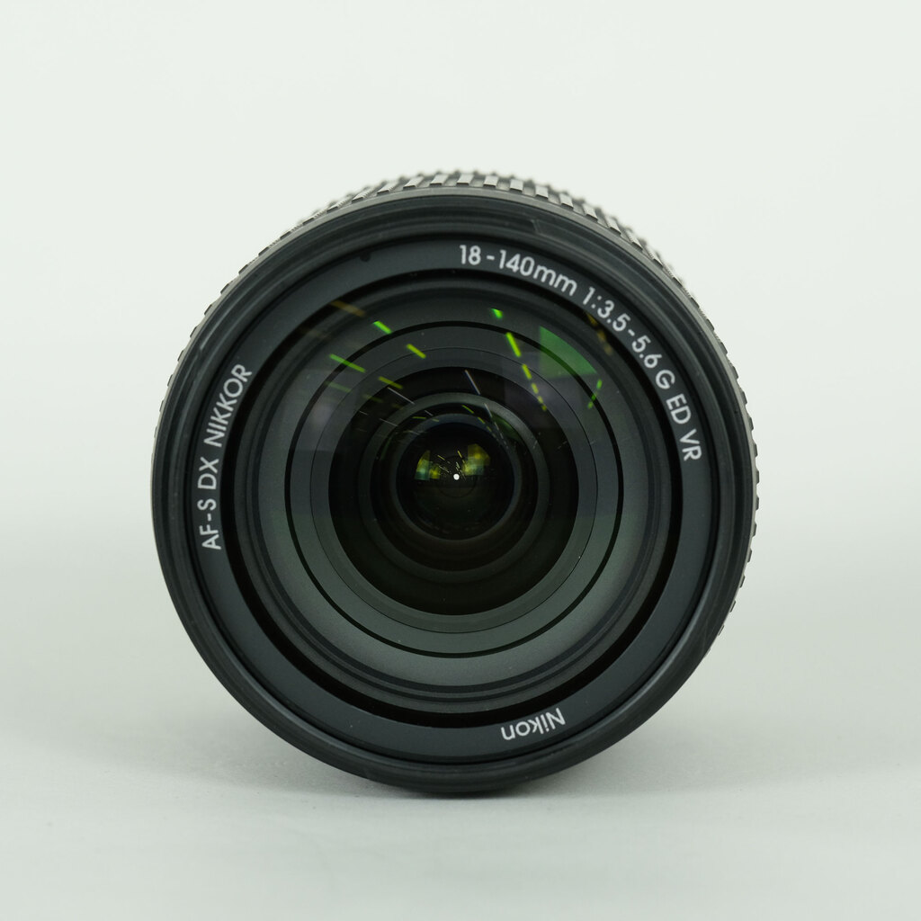 Nikon AF-S DX NIKKOR 18-140mm F3.5-5.6G ED VRの出品 | ONE SCENE
