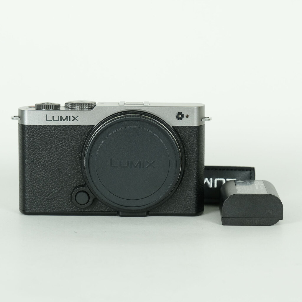 Panasonic LUMIX DC-S9の出品 | ONE SCENE（ワンシーン）