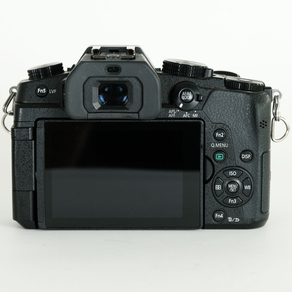 Panasonic LUMIX DMC-G8