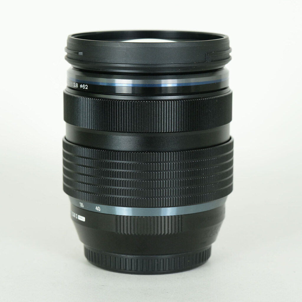 OLYMPUS M.ZUIKO DIGITAL ED 12-40mm F2.8 PRO II