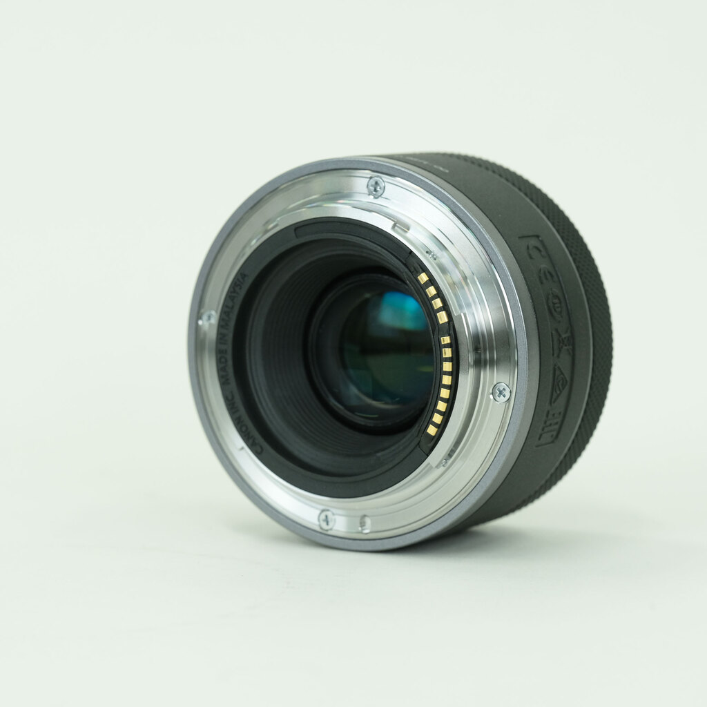 Canon RF50mm F1.8 STM Canon RF50mm F1.8 STM