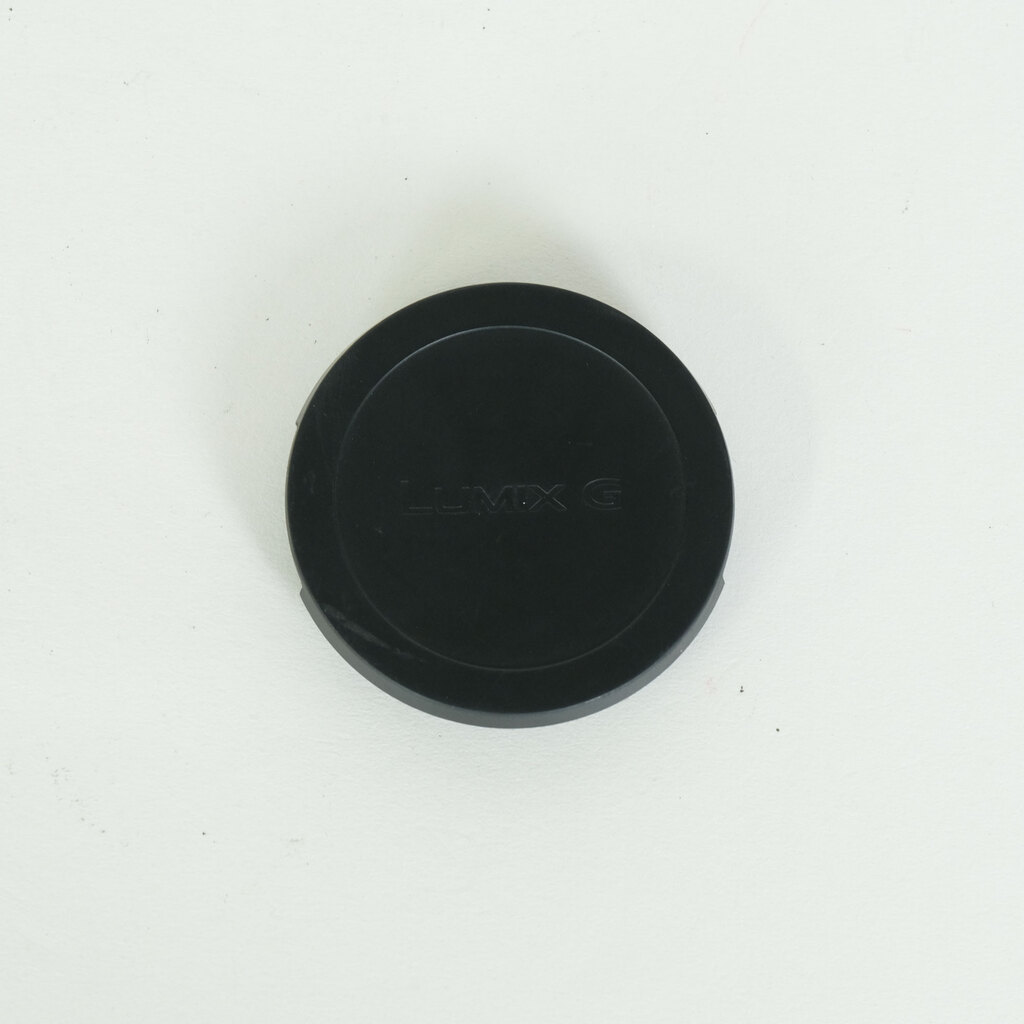 Panasonic LEICA DG SUMMILUX 15mm F1.7 ASPH. Panasonic LEICA DG SUMMILUX 15mm F1.7 ASPH.