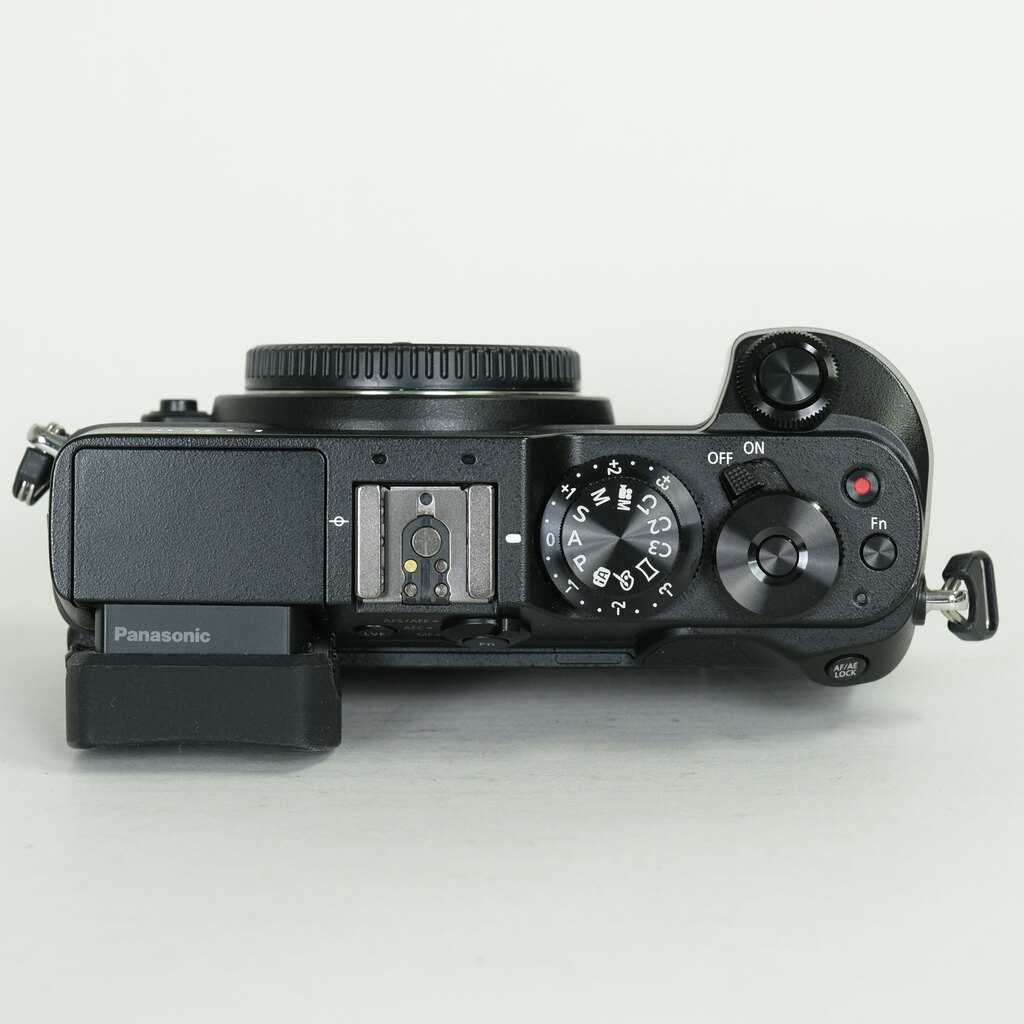 Panasonic LUMIX DMC-GX8 ボディ ブラック Panasonic LUMIX DMC-GX8 ボディ ブラック