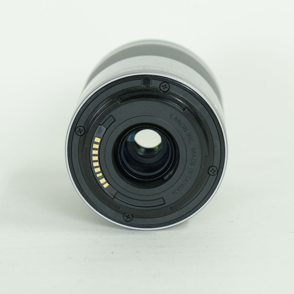 Canon EF-M55-200mm F4.5-6.3 IS STM シルバー