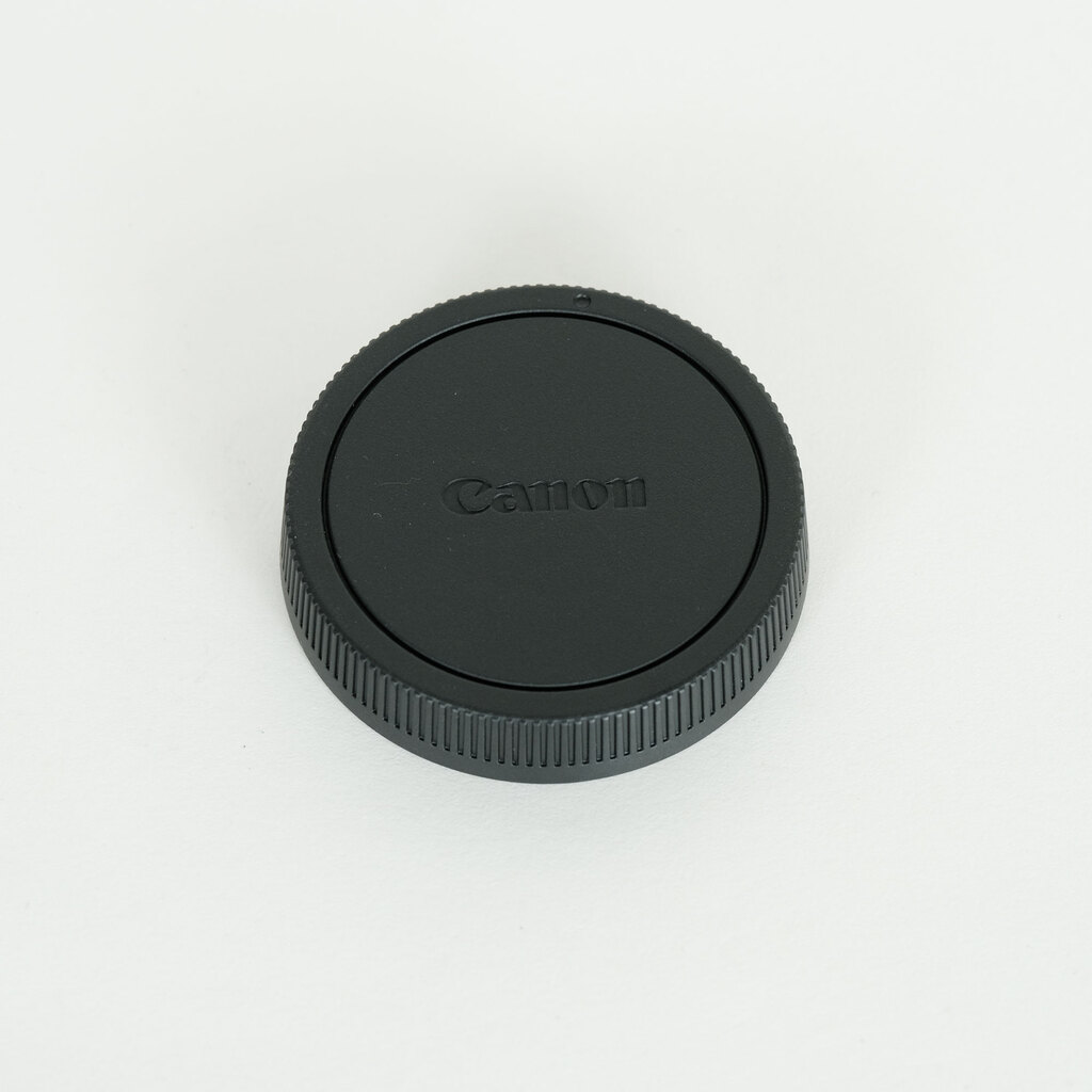Canon EF-M22mm F2 STM