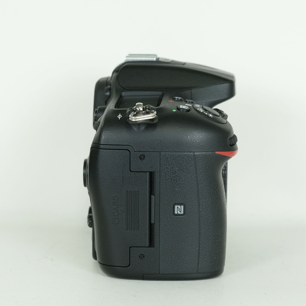Nikon D7200