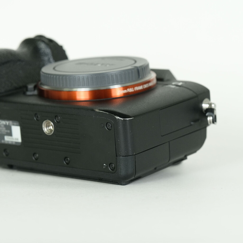 SONY α7 III(ILCE-7M3) SONY α7 III(ILCE-7M3)