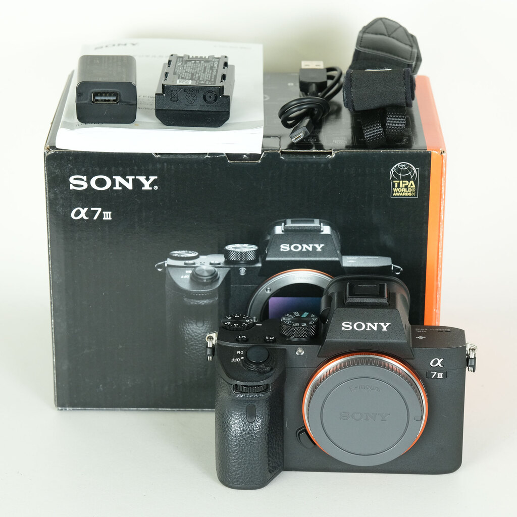 SONY α7 III（ILCE-7M3）