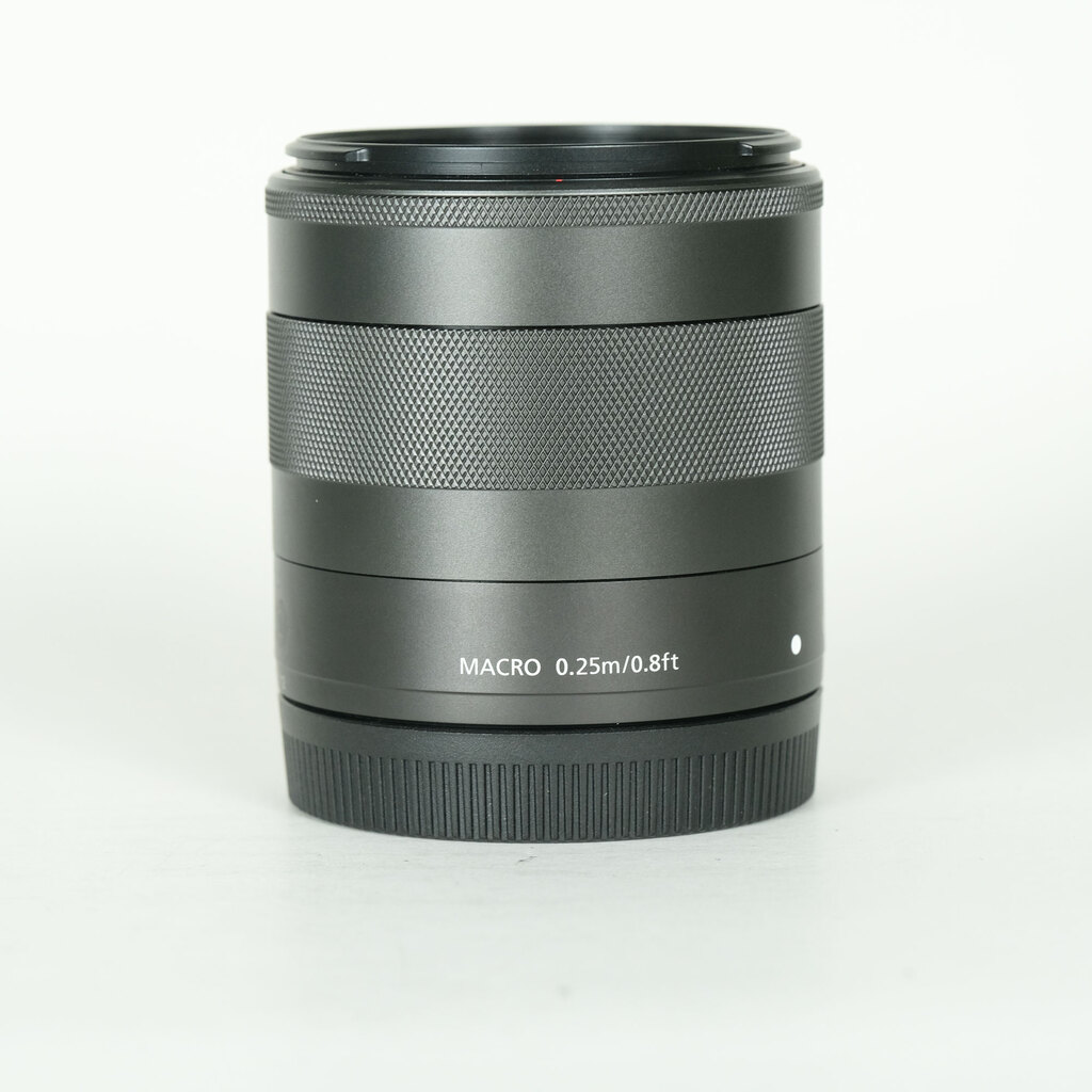 Canon EF-M18-55mm F3.5-5.6 IS STM