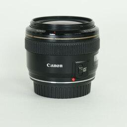 Canon EF28mm F1.8 USM Canon EF28mm F1.8 USM