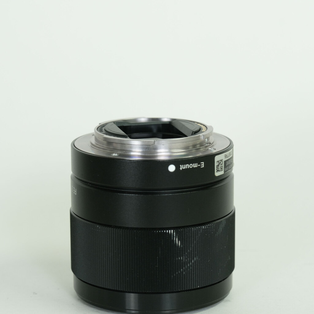 SONY FE 28mm F2 SEL28F20 SONY FE 28mm F2 SEL28F20