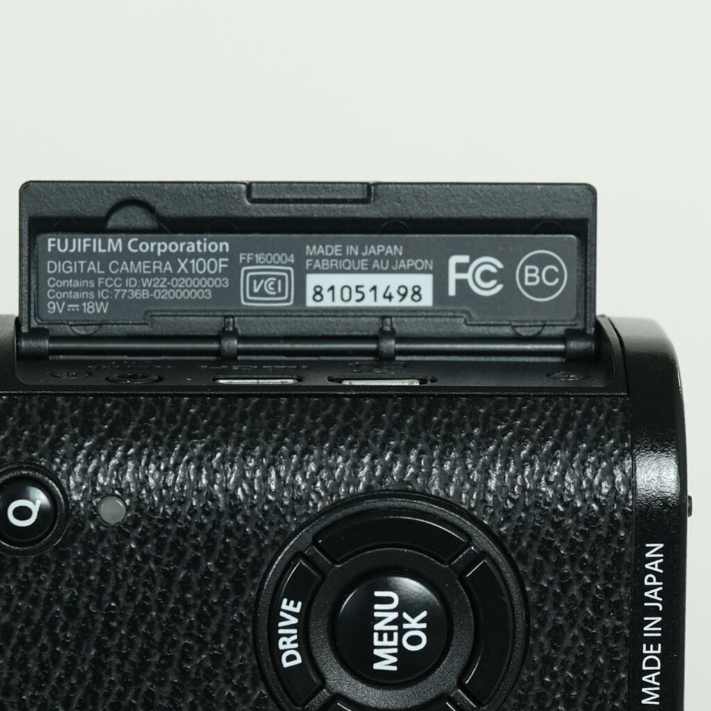 FUJIFILM X100F ブラック FUJIFILM X100F ブラック