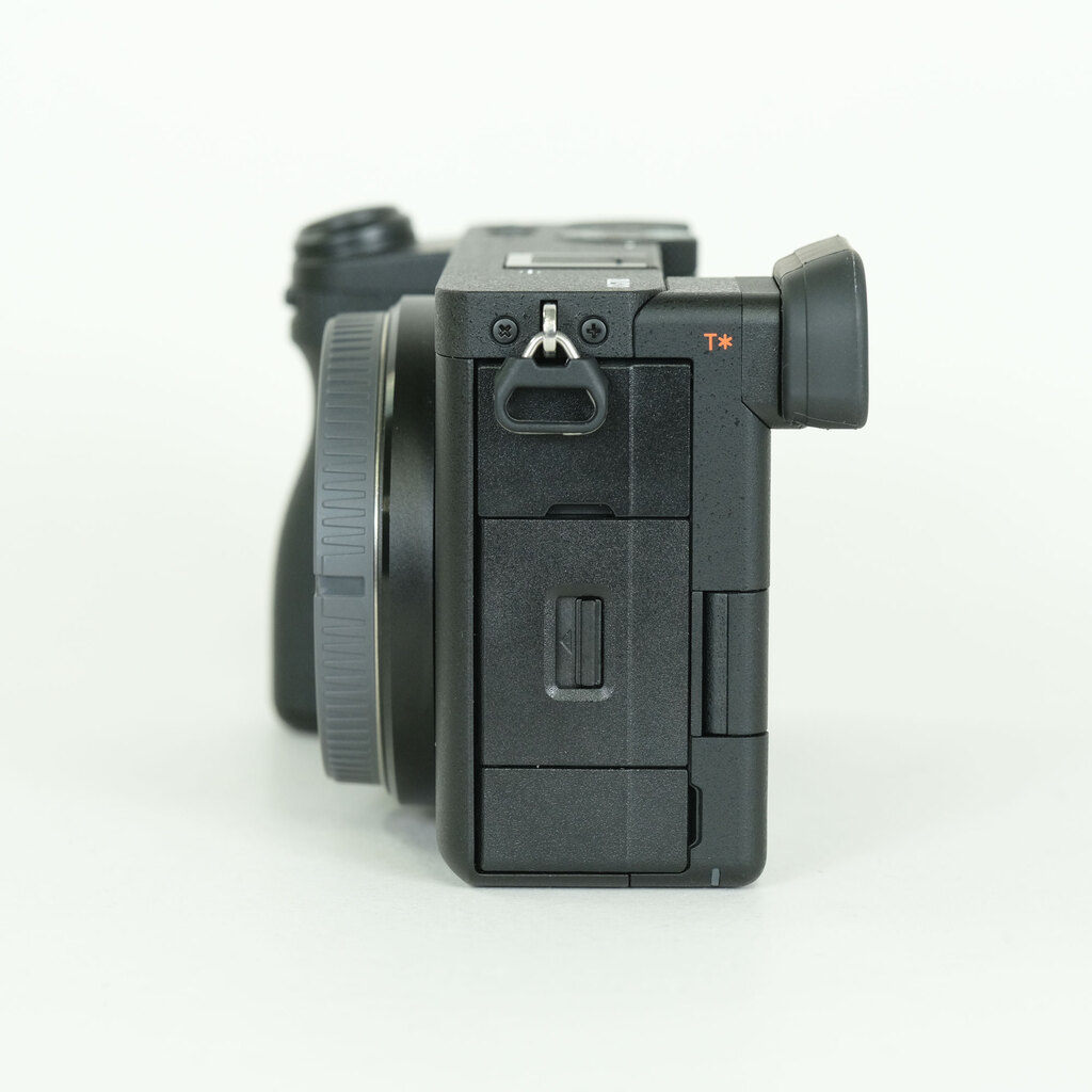 SONY α6700(ILCE-6700) SONY α6700(ILCE-6700)