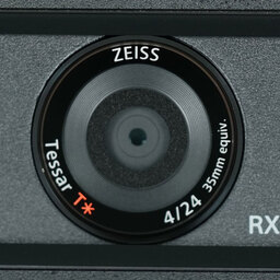 SONY Cyber-shot DSC-RX0M2