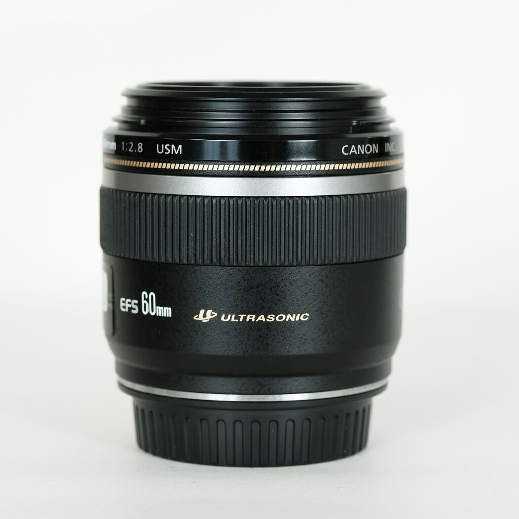 Canon EF-S60mm F2.8 マクロ USM